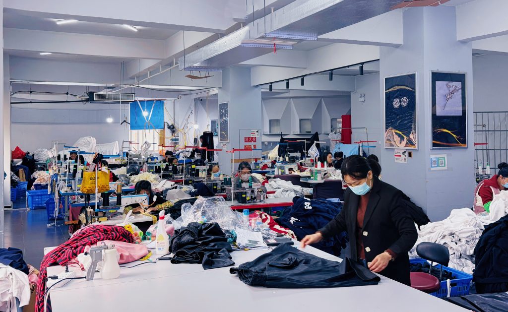 MMS-clothing factory2